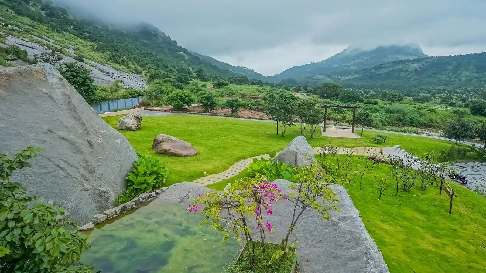 The-Earth-Plots-in-Nandi-Hills-Bangalore-Nandi-hill-view-from-plot