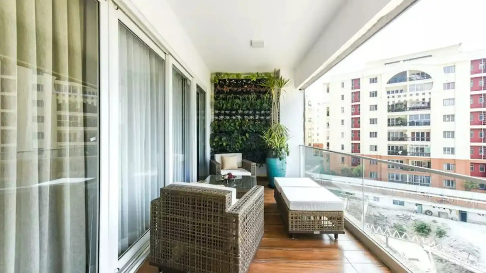 BB-Opulent-Spire-Balcony