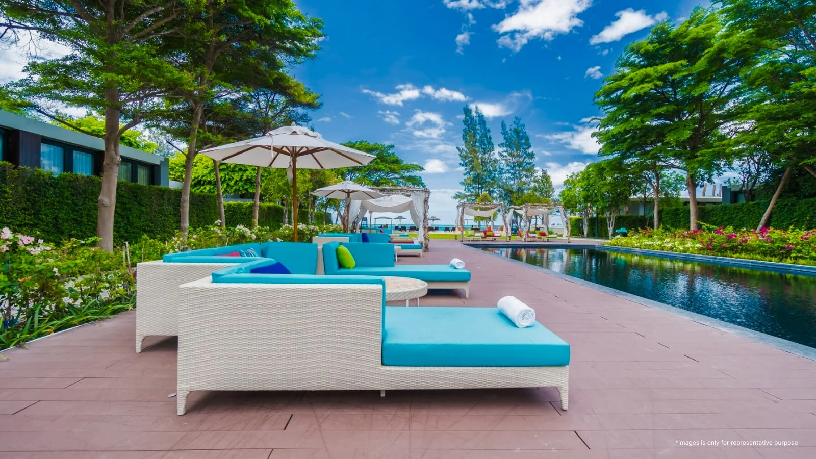 Embassy-East-Avenue-pool-side