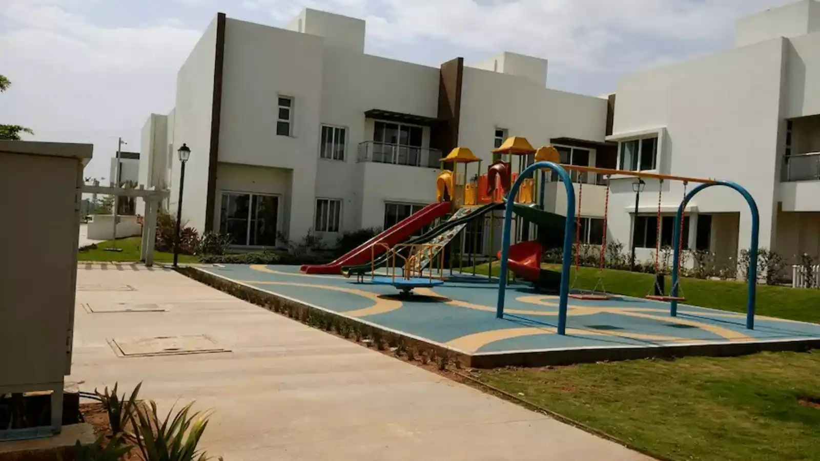 The-Gran-Carmen-Address-Play-Area-min