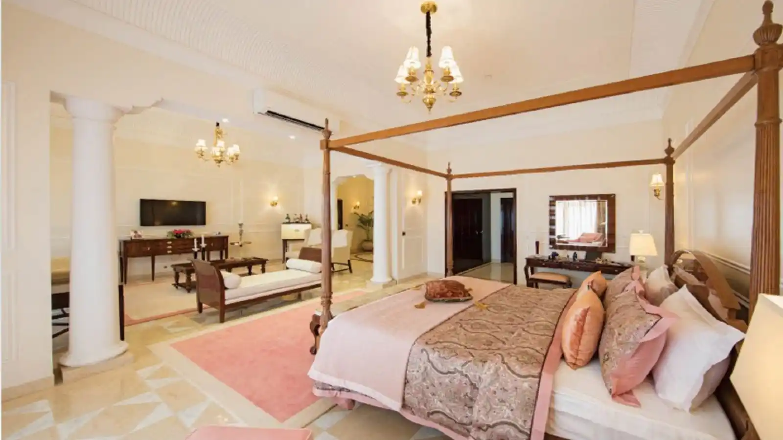 SkyVilla-Bedroom